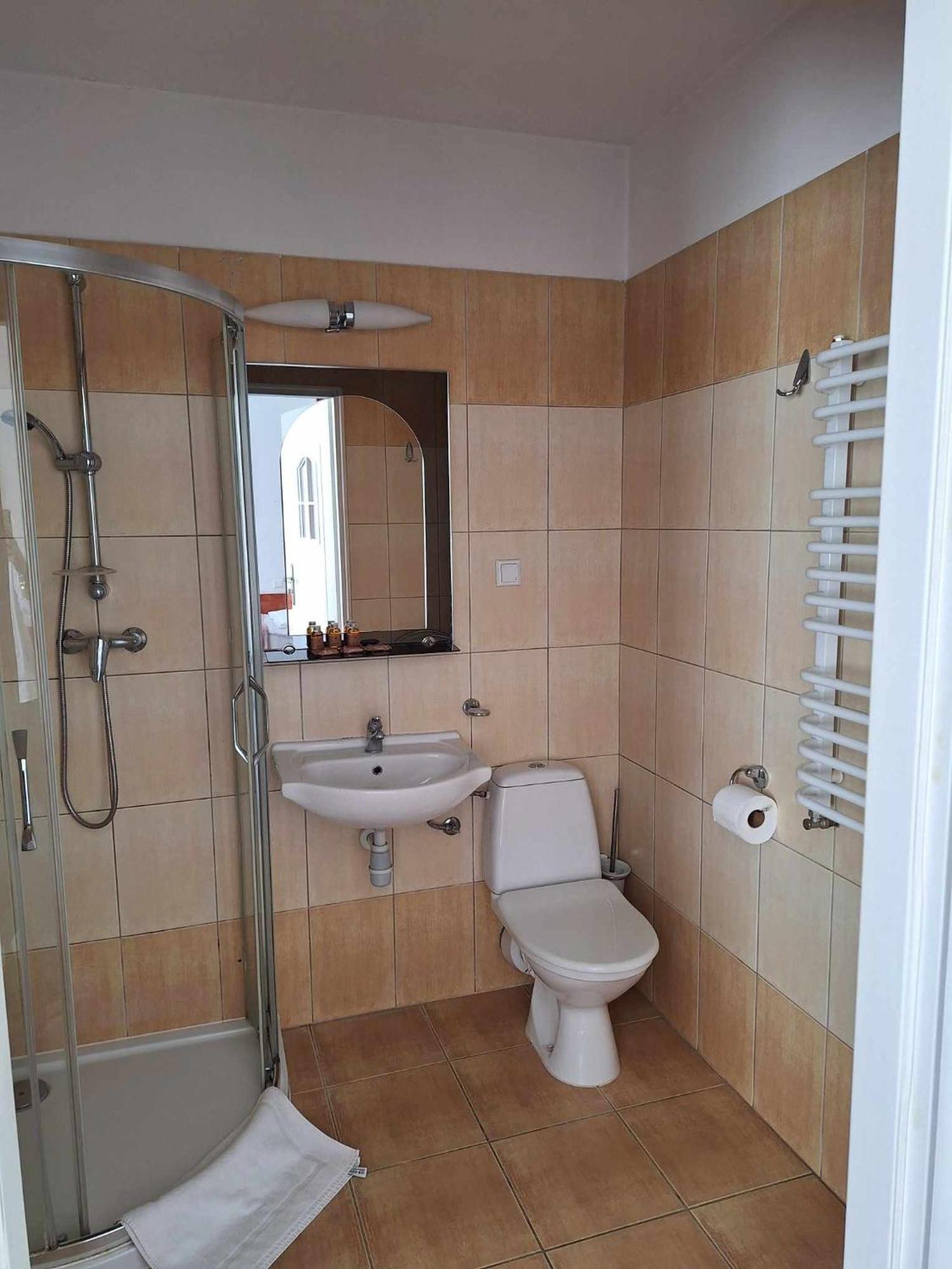 Hotel *** Nat Krynica Zdroj Εξωτερικό φωτογραφία