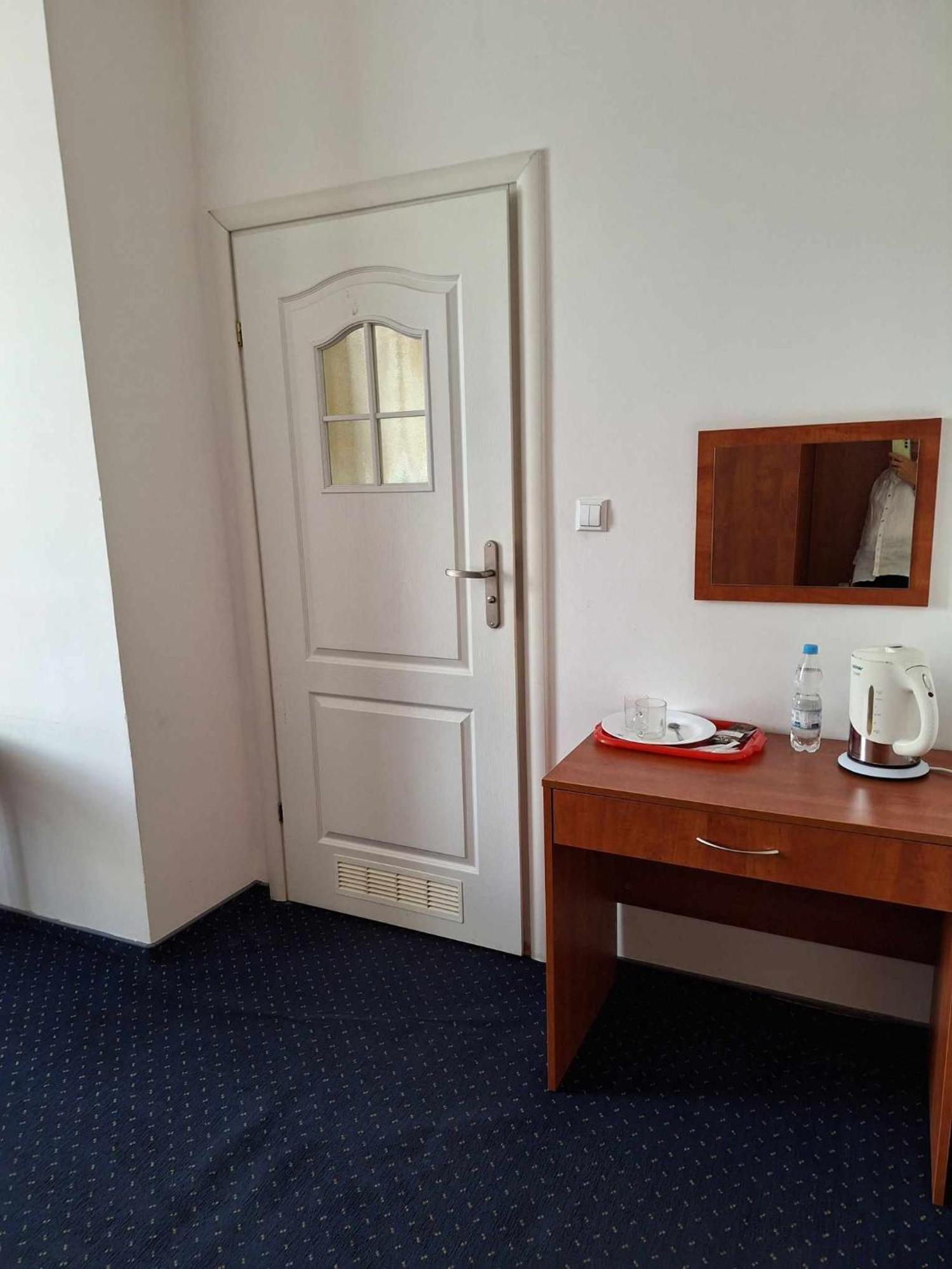Hotel *** Nat Krynica Zdroj Εξωτερικό φωτογραφία