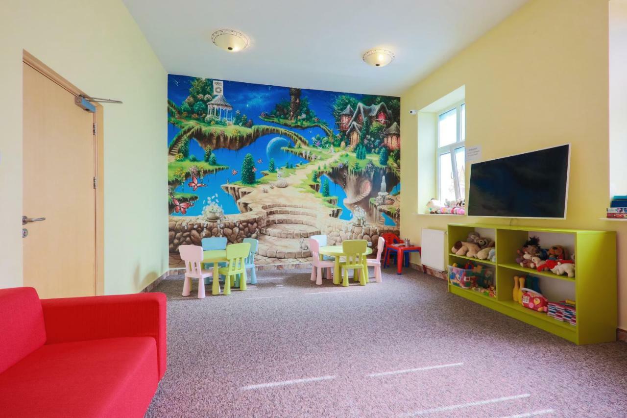 Hotel *** Nat Krynica Zdroj Εξωτερικό φωτογραφία